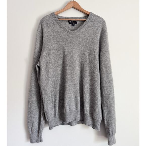 Club Room 100% Cashmere Sweater V-Neck Gray Pullover Preppy Mens Old Money - Picture 1 of 9